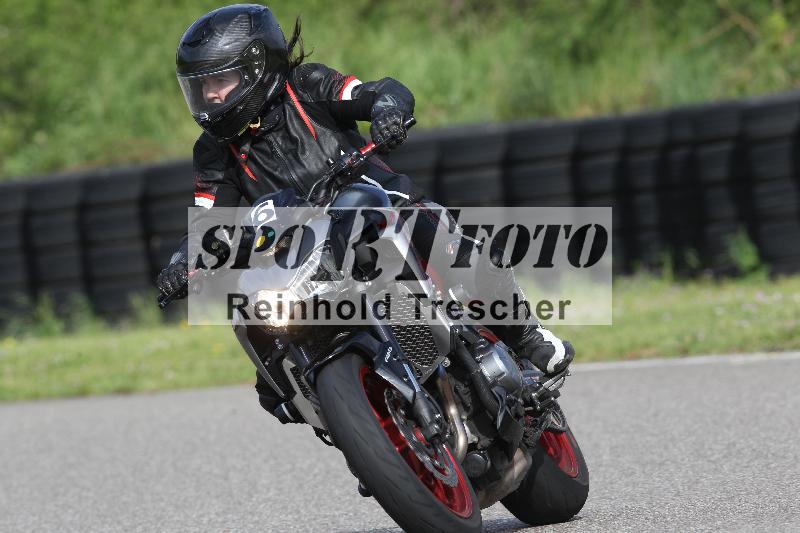 Archiv-2025/10 23.04.2025 Cornu Master School ADR/gruen-vert/6